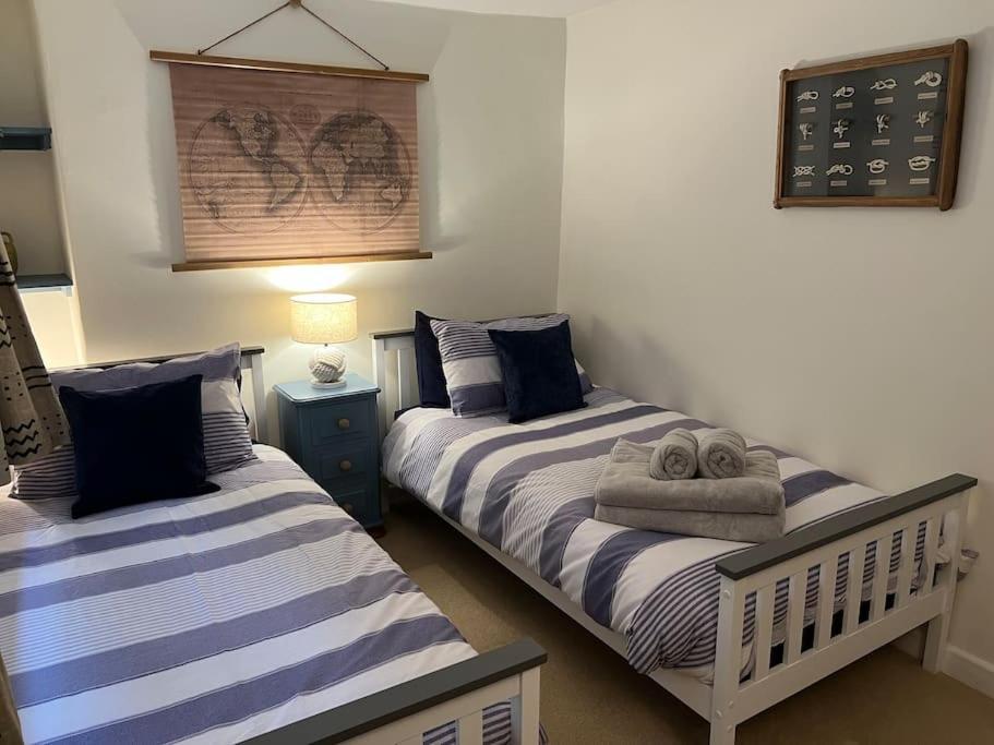 Harbourside 2 Bed Apartment, Barmouth Bridge Views Exterior foto