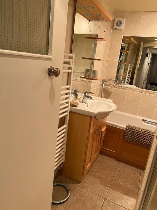 Harbourside 2 Bed Apartment, Barmouth Bridge Views Exterior foto
